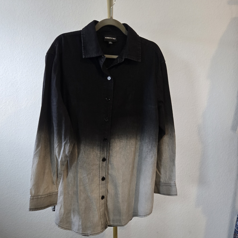 Kenneth Cole
Women's Chambray Ombré Tunic Shirt Size L/XL
